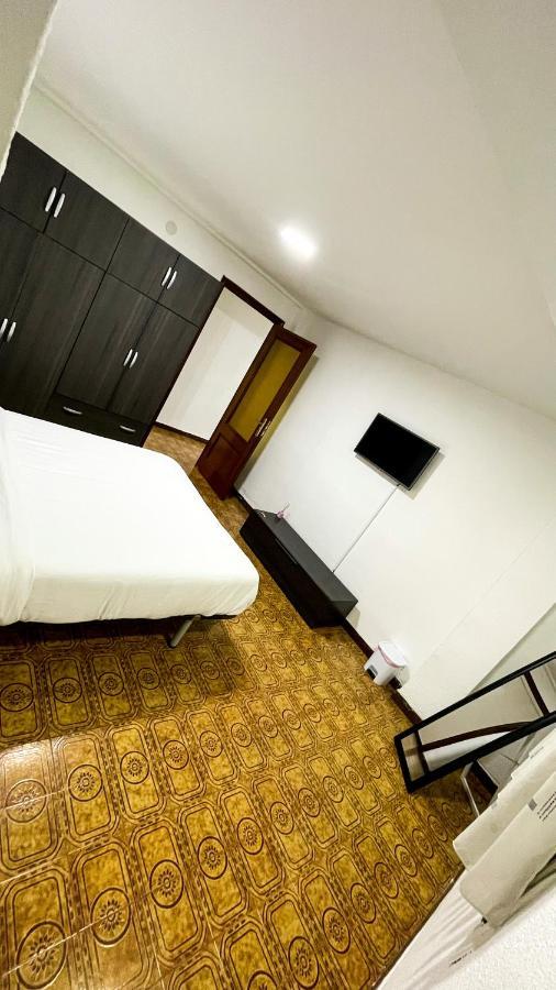 Alojamiento Valencia Apartment Bagian luar foto