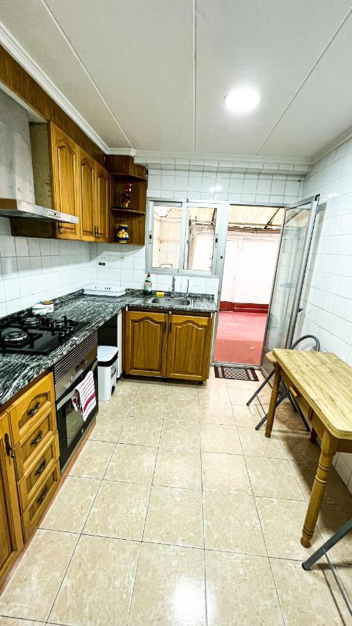 Alojamiento Valencia Apartment Bagian luar foto