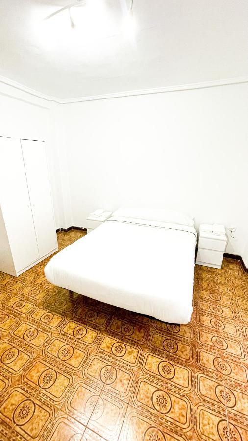 Alojamiento Valencia Apartment Bagian luar foto