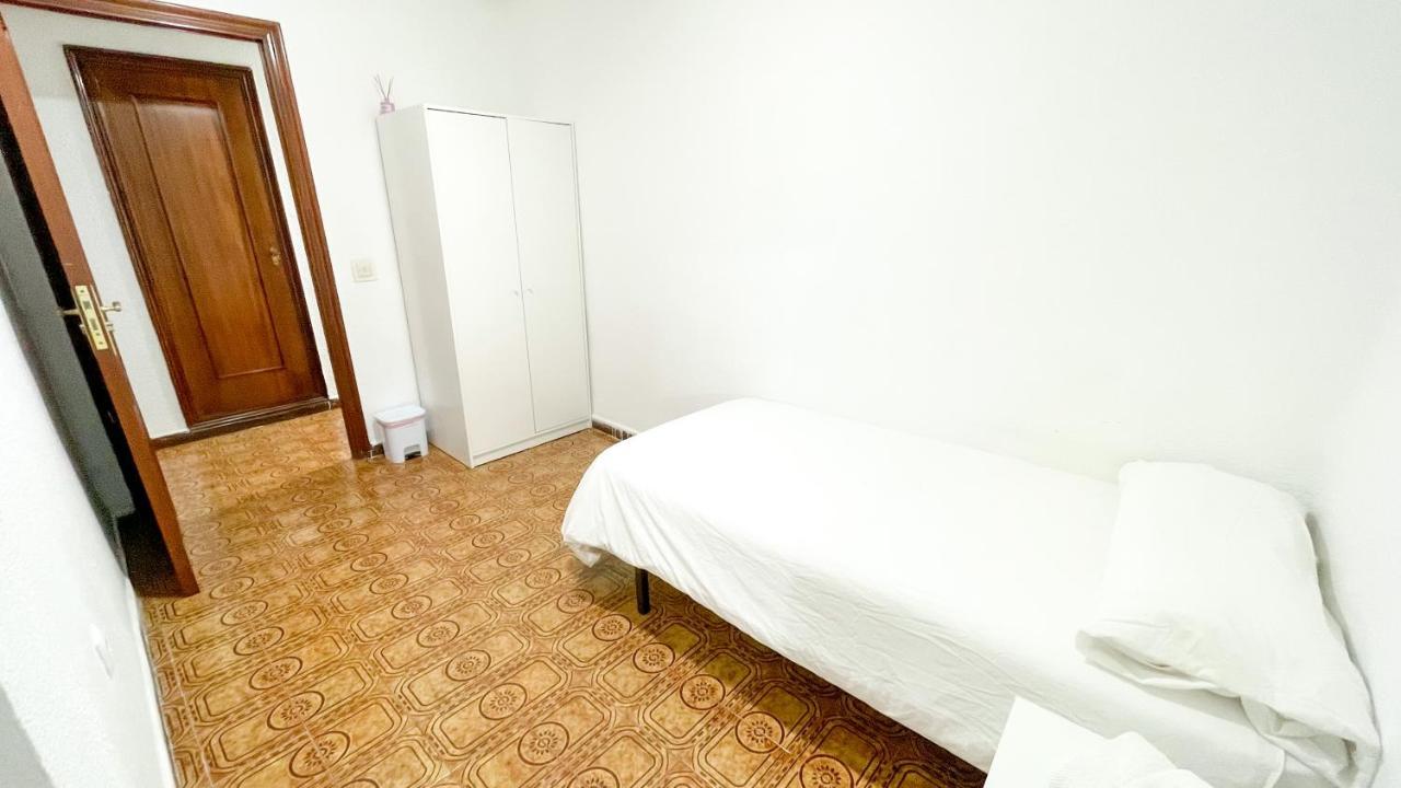Alojamiento Valencia Apartment Bagian luar foto