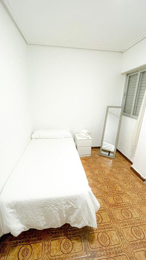 Alojamiento Valencia Apartment Bagian luar foto